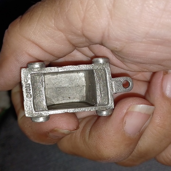 Fort satin finish pewter NOEL train, 8 pc in the box - Picture 8 of 9